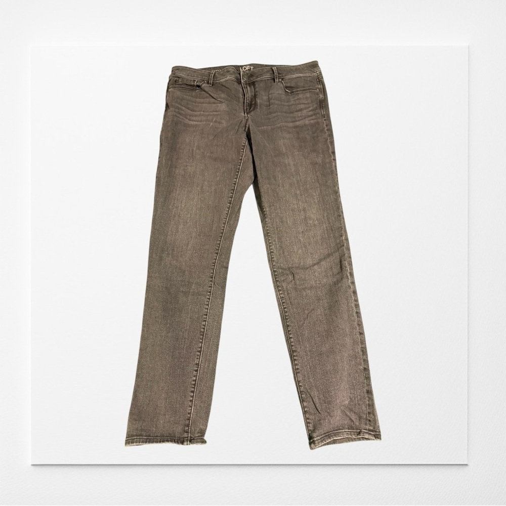 LOFT Grey Curvy Skinny Jeans, Size 32/14